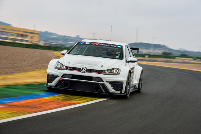VW Golf GTI TCR 2016